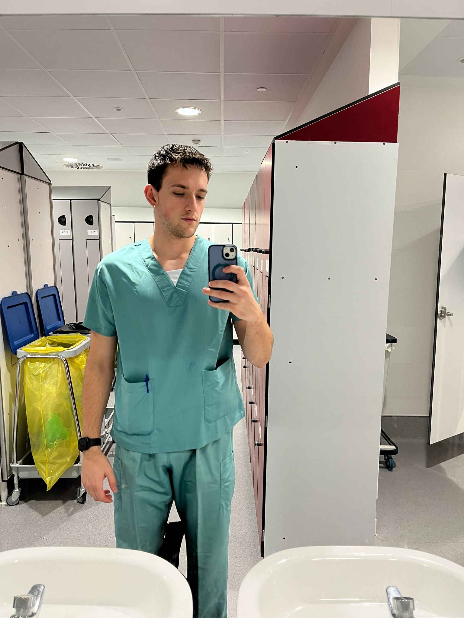 Daniel Brosed en el quirófano del Hospital San Jorge de Huesca
